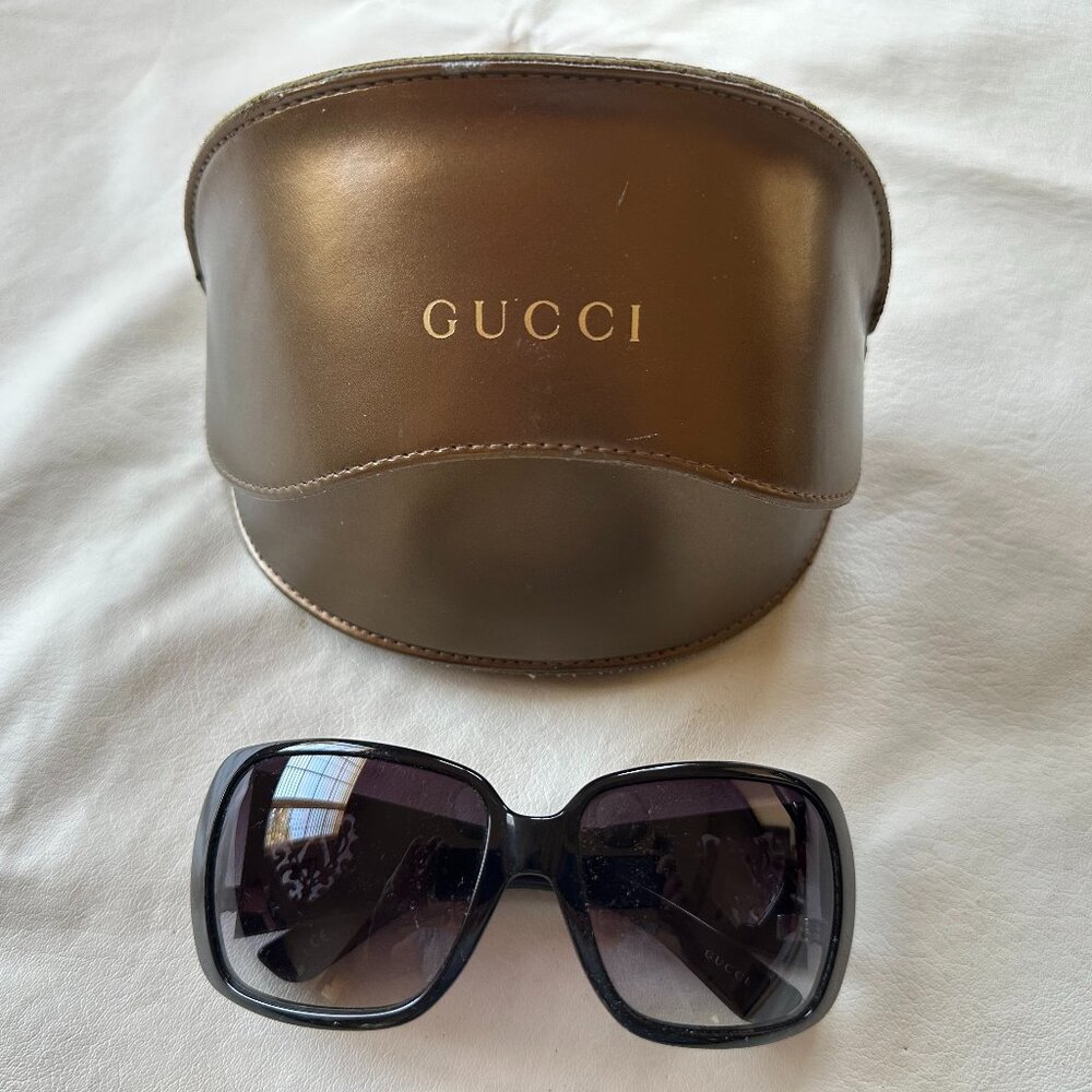 Vintage Gucci GG3058/S rectangular gradient sunglasses w/case, made in Italy